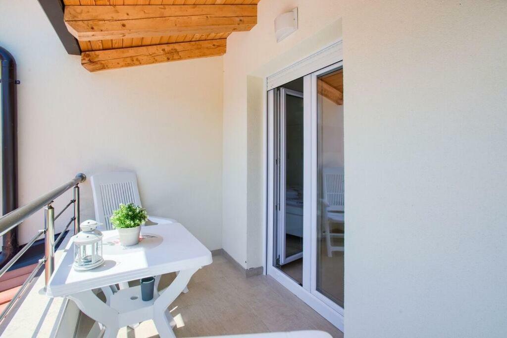 Plovanija Villa Sanja מראה חיצוני תמונה
