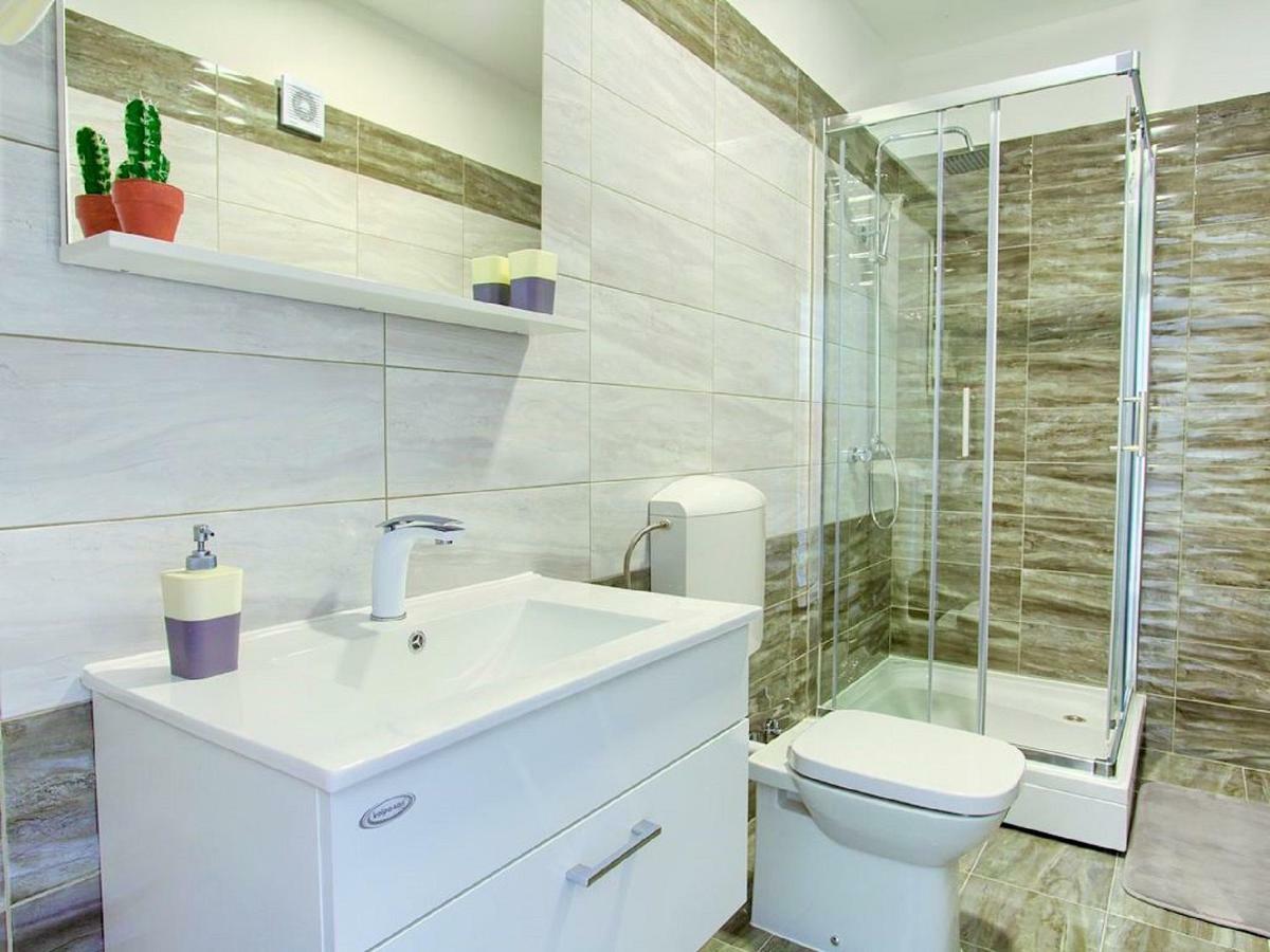 Plovanija Villa Sanja מראה חיצוני תמונה